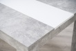 Jídelní stůl George - beton/bílá